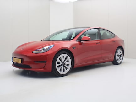 Tesla Model 3 0