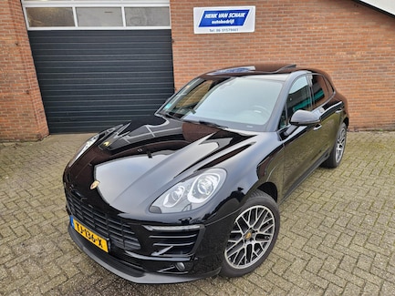 Porsche Macan 0