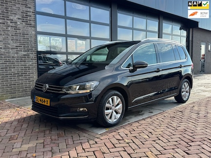 Volkswagen Touran 0