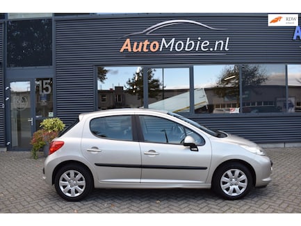 Peugeot 207 0