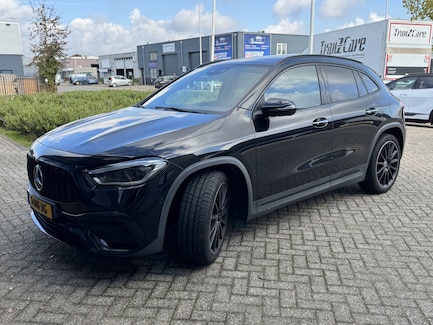 Mercedes-Benz GLA 0