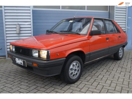 Renault 11 0