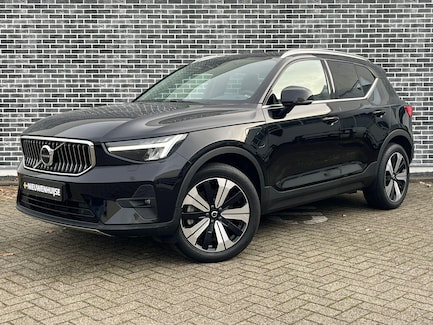 Volvo XC40 0