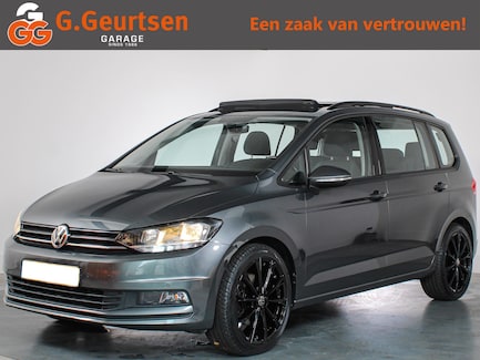 Volkswagen Touran 0