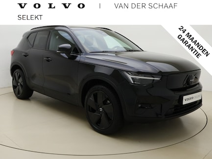 Volvo EX40 0
