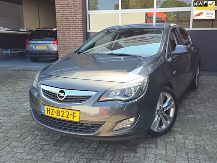Opel Astra 0