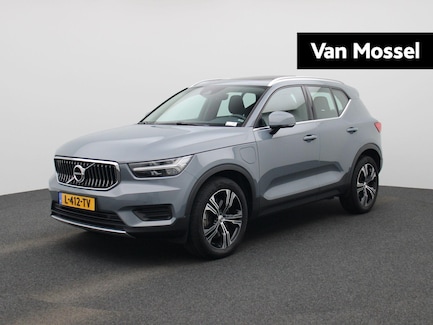 Volvo XC40 0