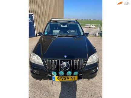 Mercedes-Benz ML-klasse 0