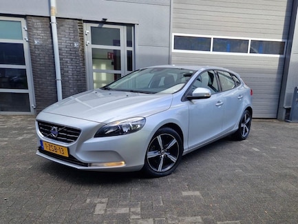 Volvo V40 0