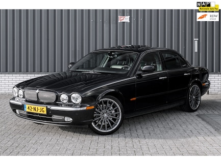 Jaguar XJR 0