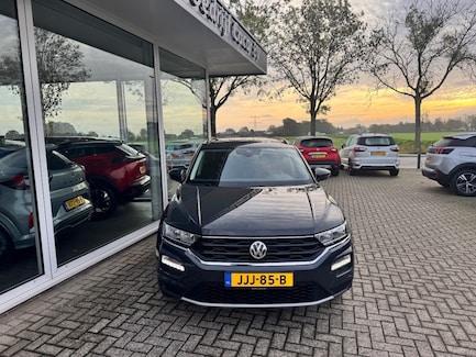 Volkswagen T-Roc 0