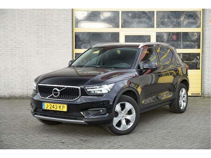 Volvo XC40 0