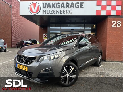 Peugeot 5008 0