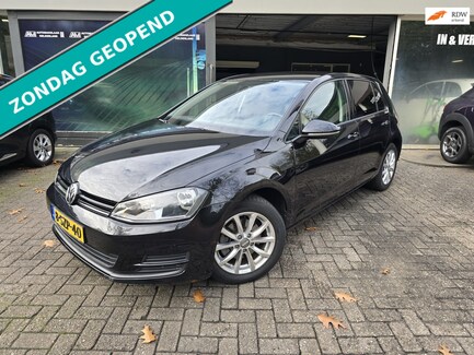 Volkswagen Golf 0