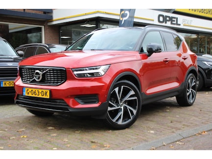 Volvo XC40 0