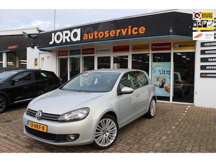 Volkswagen Golf 0