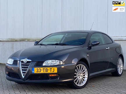 Alfa Romeo GT 0
