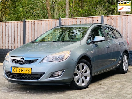 Opel Astra 0
