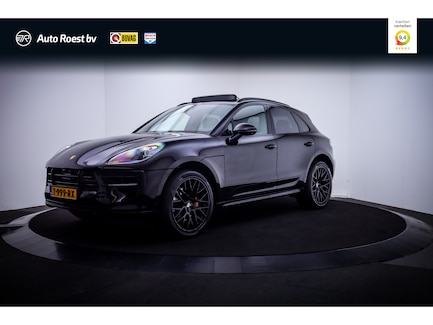 Porsche Macan 0