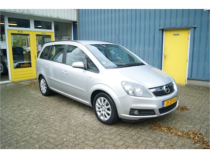 Opel Zafira 0