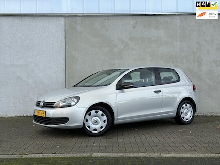 Volkswagen Golf 0
