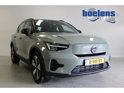 Volvo XC40 0