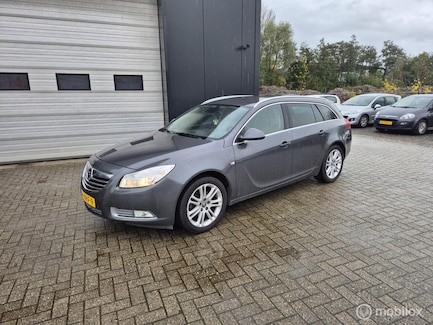 Opel Insignia 0