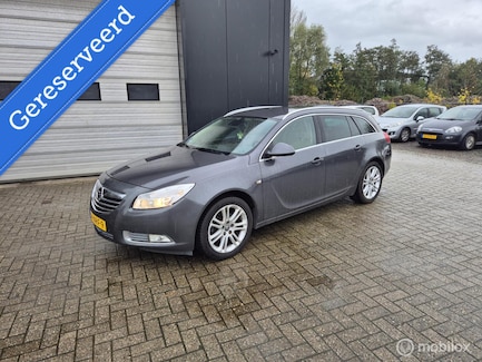 Opel Insignia 0