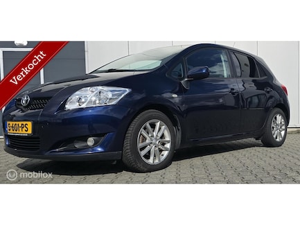 Toyota Auris 0