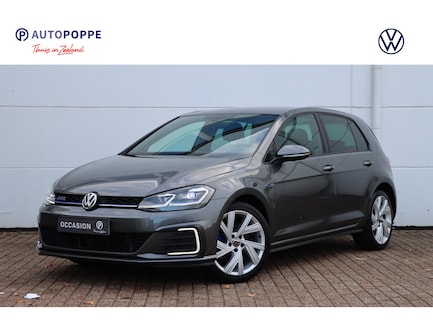 Volkswagen Golf 0