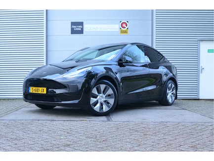 Tesla Model Y 0