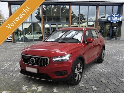 Volvo XC40 0