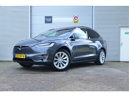 Tesla Model X 0