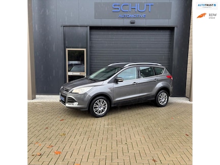 Ford Kuga 0