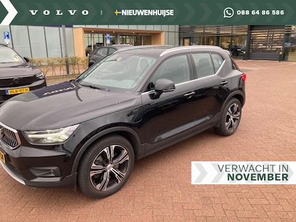 Volvo XC40 0