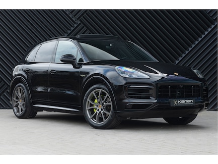 Porsche Cayenne 0