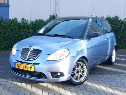 Lancia Ypsilon 0