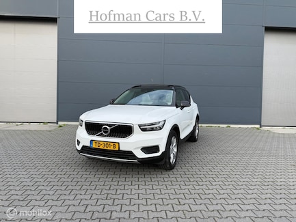 Volvo XC40 0