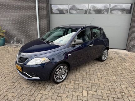 Lancia Ypsilon 0
