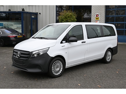 Mercedes-Benz eVito Tourer 0