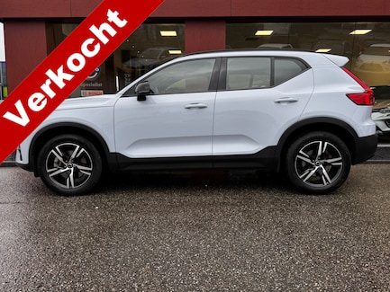 Volvo XC40 0