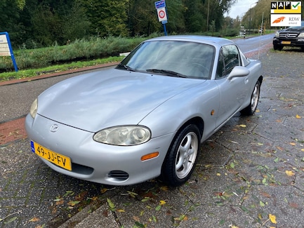 Mazda MX-5 0