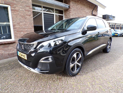 Peugeot 5008 0