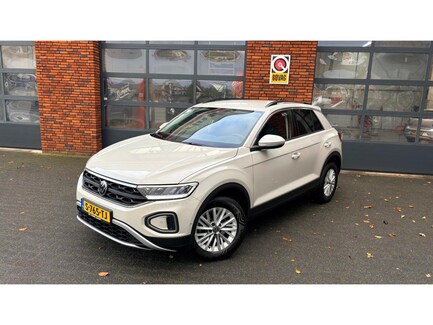 Volkswagen T-Roc 0