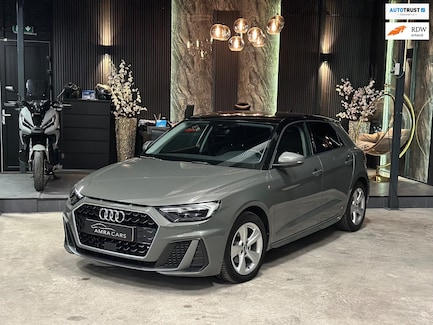 Audi A1 0
