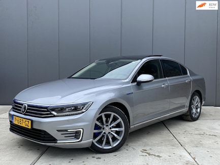 Volkswagen Passat 0
