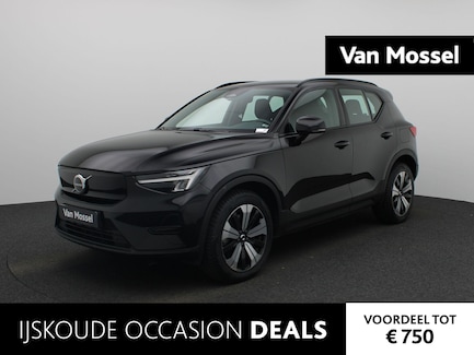 Volvo XC40 0