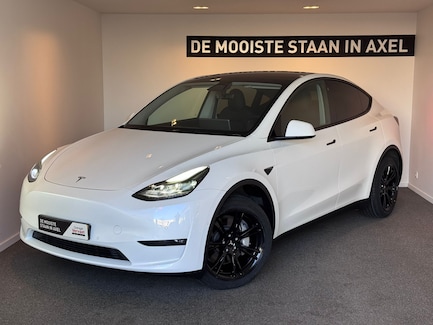 Tesla Model Y 0