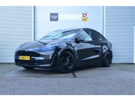 Tesla Model Y 0