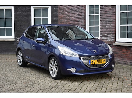 Peugeot 208 0